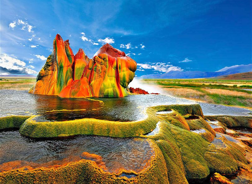 Fly-Geyser-Northern