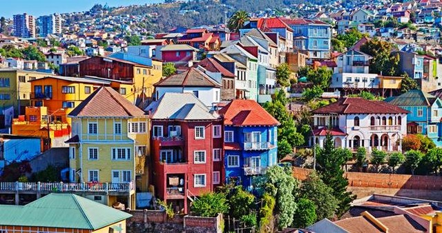 Valparaiso-Chili-640x480