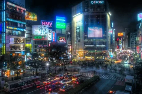 Shibuya night hdr 690x460