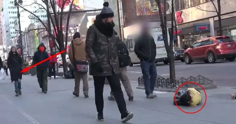 Cet enfant sans-abri était en train de geler sur place, et personne ne s’en inquiétait. Je n’aurais jamais cru que CET homme allait être le seul à le faire !