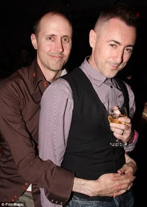 Des couples homosexuels celebres fiances 32
