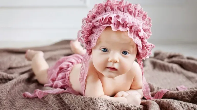 Des prenoms de bebe populaires 26