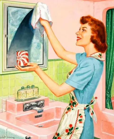 The Glamorous Housewife