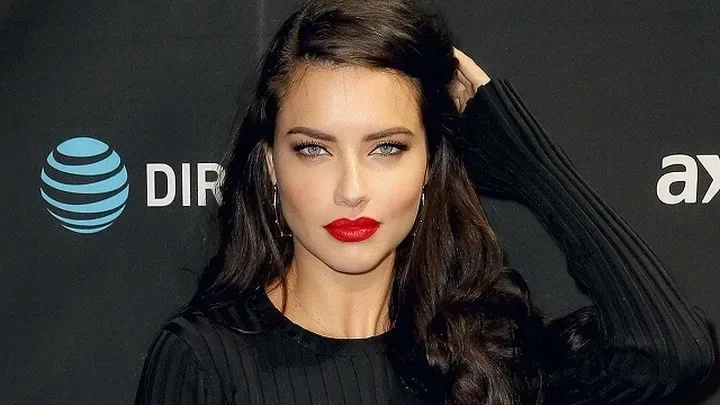 Les 30 plus belles femmes 12
