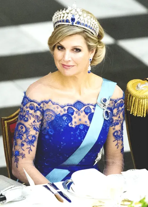 Les plus belles femmes royales 21