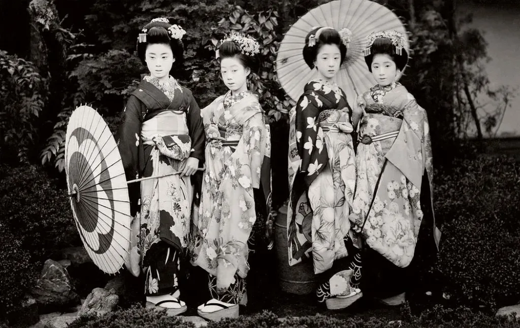 Geisha japan 1920 v2