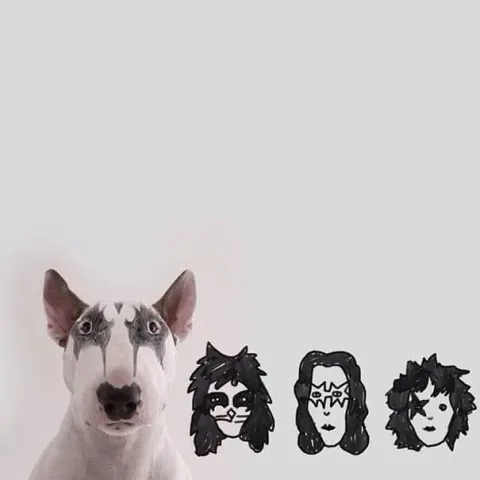 718