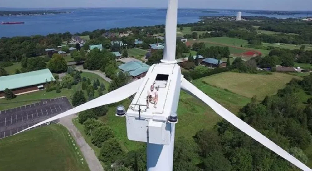 Un drone capture ce que 27