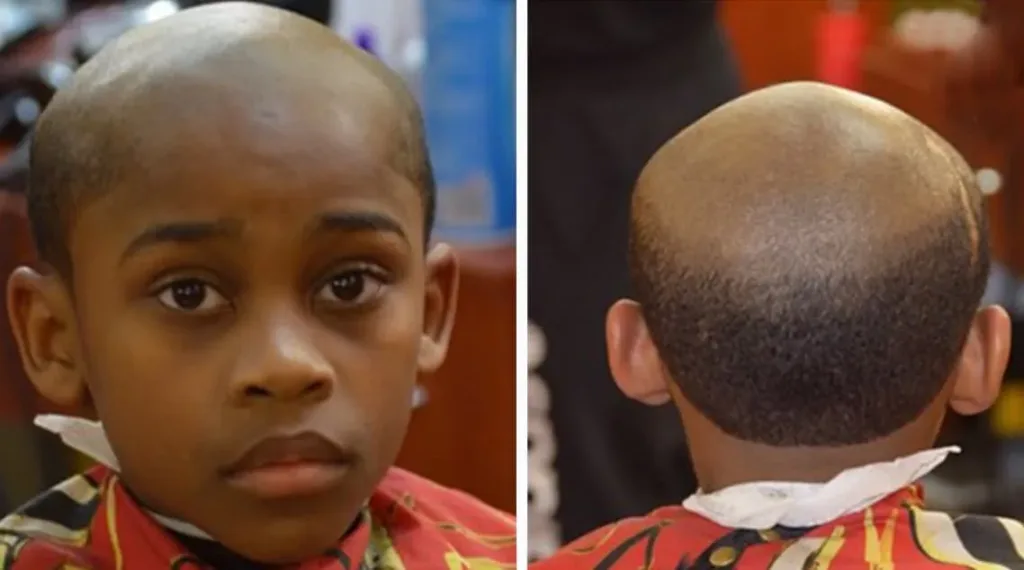 Un pere coupe les cheveux 101