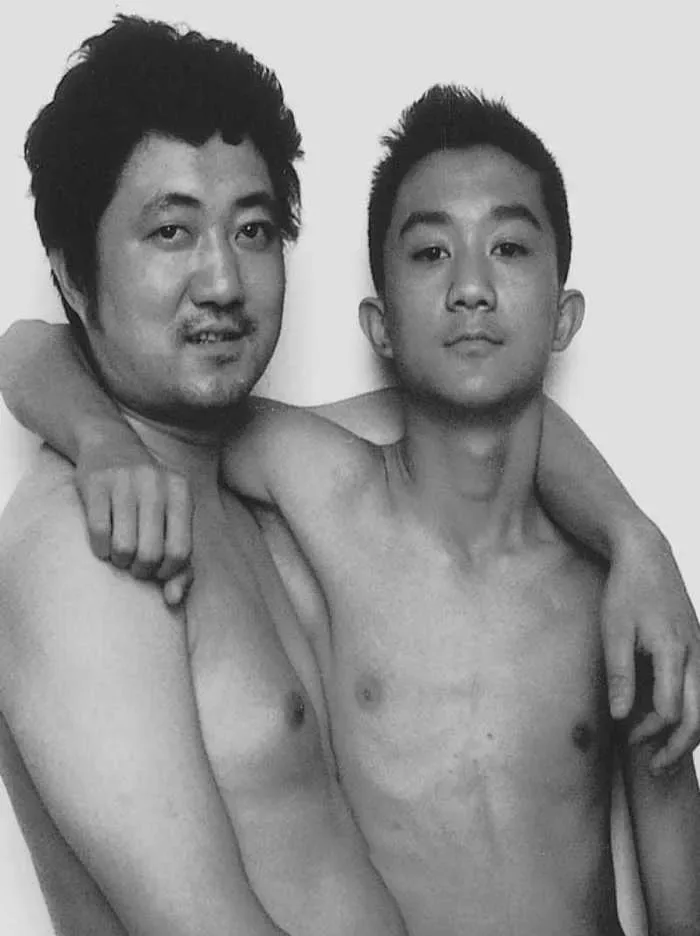 Un pere et son fils ont pris 16