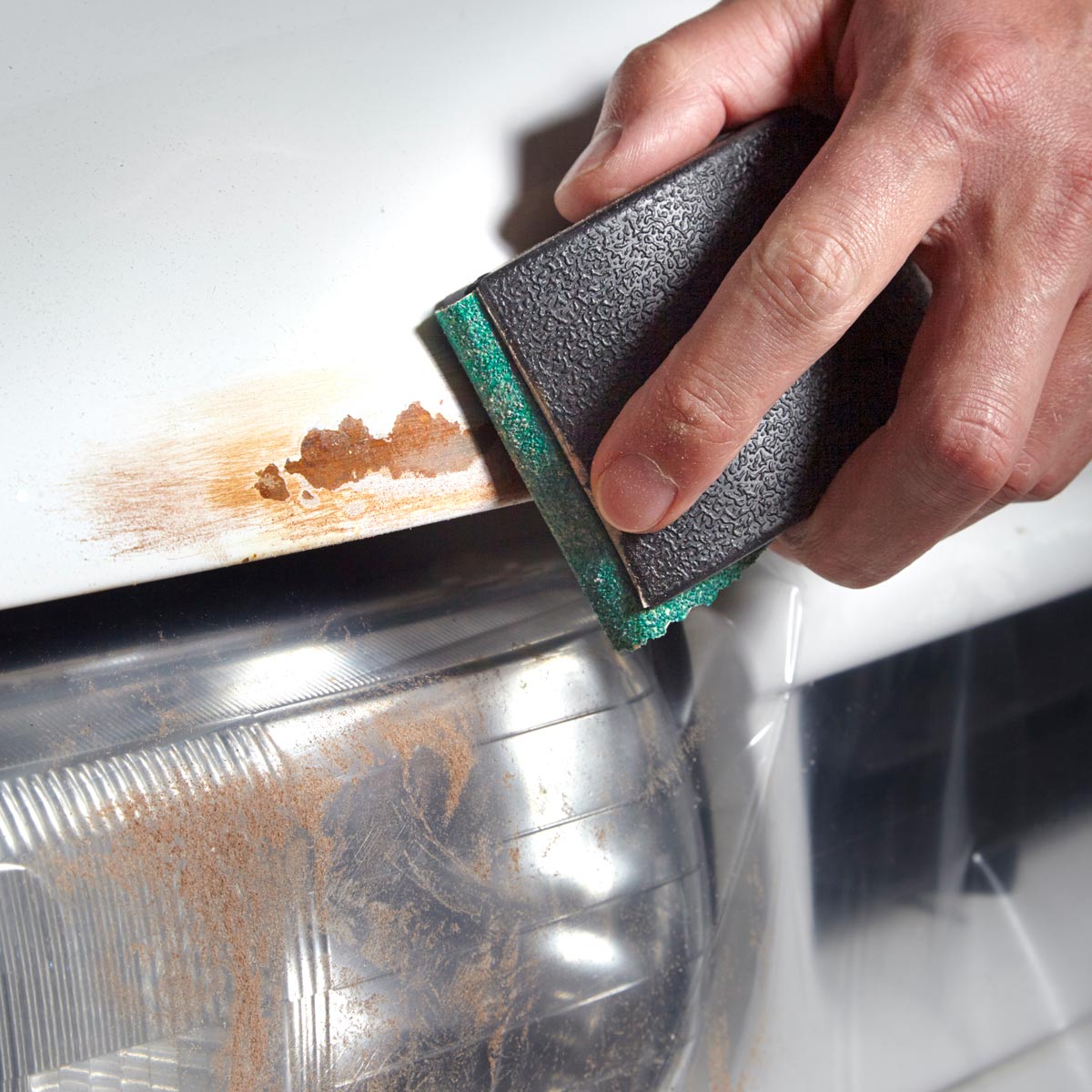 54 reparations automobiles simples pour 32