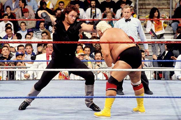 Des catcheurs professionnels 23